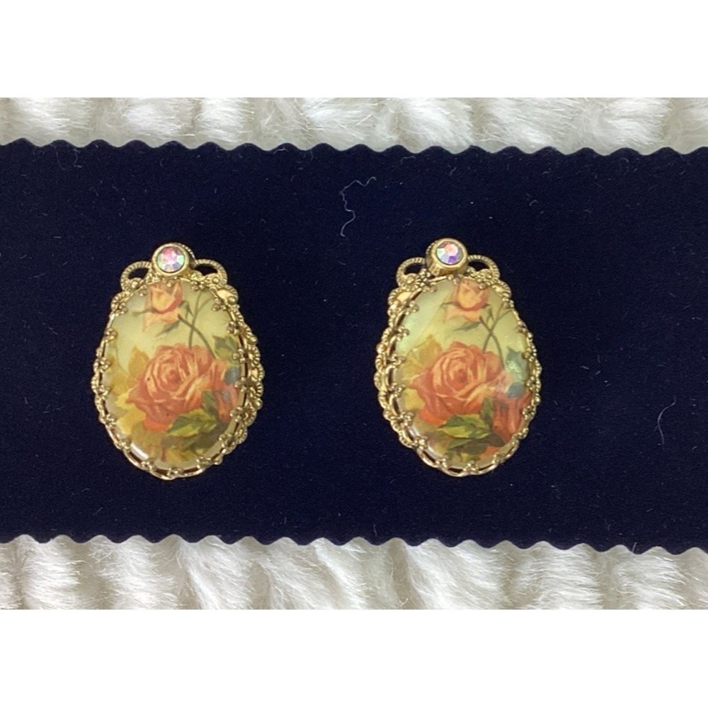 West Germany Vtg Handpainted Clip On Filigree Earrings Gold Peach Roses Jewelry